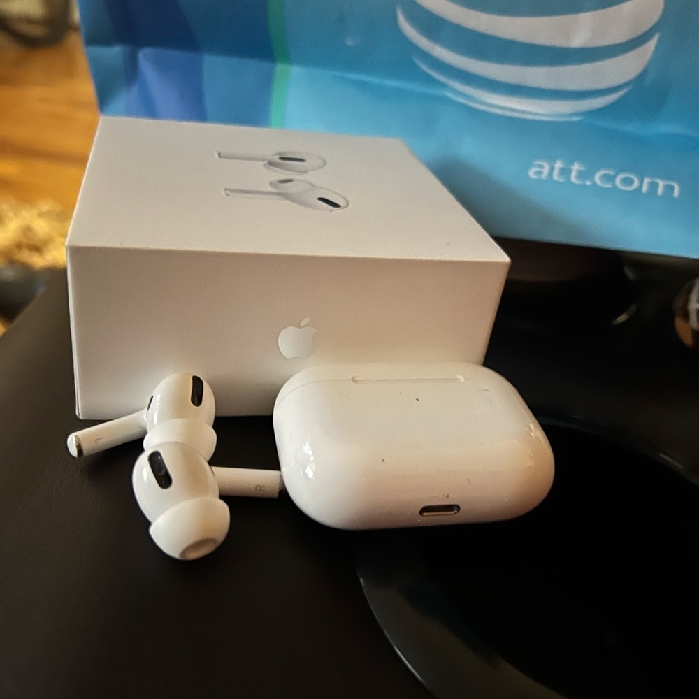 Apple Original air pods pro used once